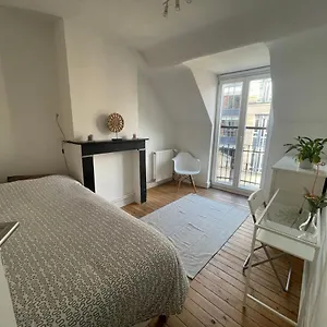 https://charming-room-in-eu-district.brusselshotelsbook.com